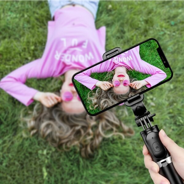 Trépied de perche à selfie pour téléphone portable de 40 po, support de trépied extensible tout-en-1 pour smartphone avec télécommande sans fil, rotation à 360° pour iPhone 14/13/12/12 Pro/11/11 Pro/XS/XR/X/8/7 Plus, pour les smartphones Samsung, Google, LG, Sony – Image 9